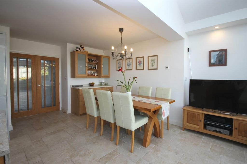 Open Plan Living Din