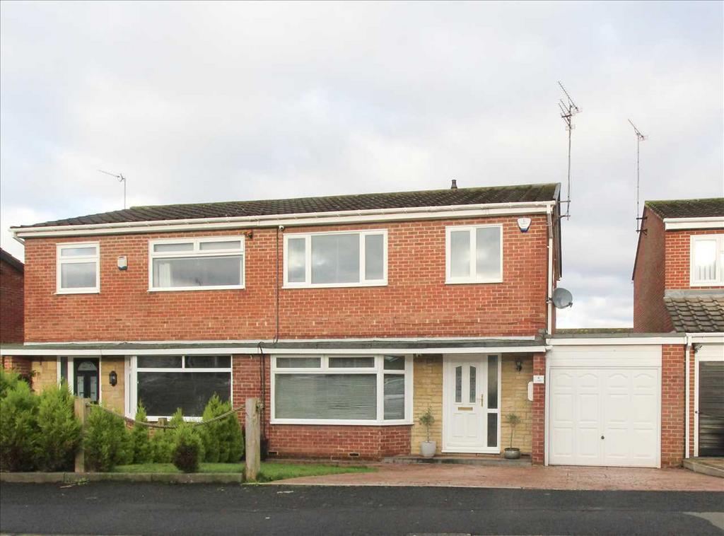 Kettering Place, Eastfield Dale, Cramlington 3 bed semidetached house