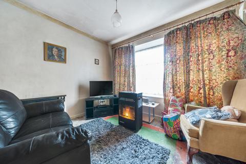 1 bedroom flat for sale, Fieldway Rise, Rodley, West Yorkshire, LS13