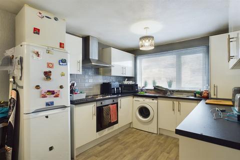3 bedroom terraced house for sale, Dayshield, Newcastle Upon Tyne