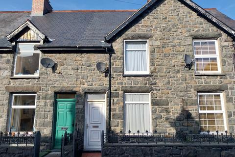 13 Maes Talaran, Dolgellau, LL40 1HR