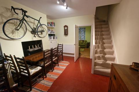 13 Maes Talaran, Dolgellau, LL40 1HR