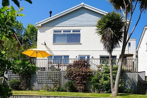 Combe View Cairn Road, Ilfracombe, EX34 8DL