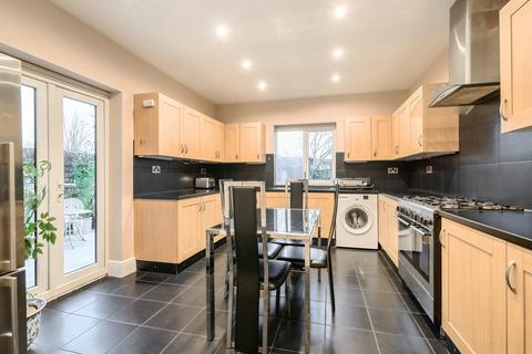 5 bedroom semi-detached house for sale, Upper Shirley Avenue, Upper Shirley, Southampton, Hampshire, SO15