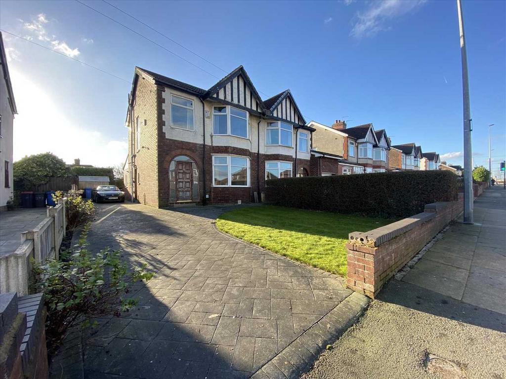 Manchester Road, Clifton, Clifton 3 bed semidetached house for sale