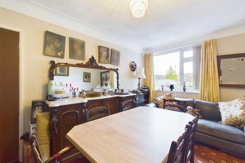 24 Lynwood Avenue, Aughton, Ormskirk, L39 5BB