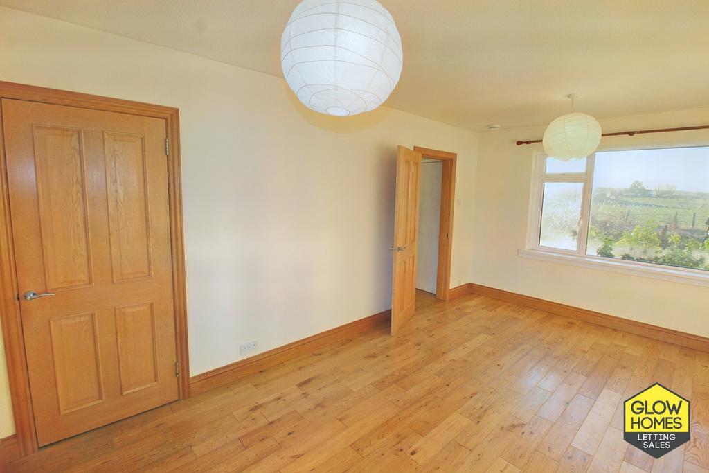 Dundonald Crescent, Irvine KA11 2 bed terraced house for sale £85,000