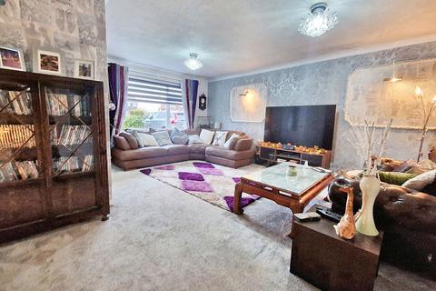 3 bedroom bungalow for sale - Augustus Drive, Bedlington, Northumberland, NE22 6LE