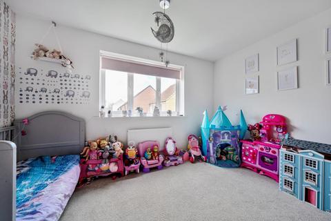 25 Townsend Road, Witney, OX29 7AR
