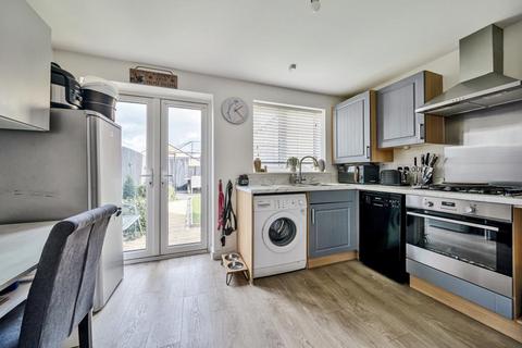 25 Townsend Road, Witney, OX29 7AR