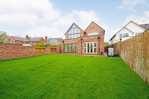4 bedroom detached house for sale, Darley Green Road, Knowle, B93