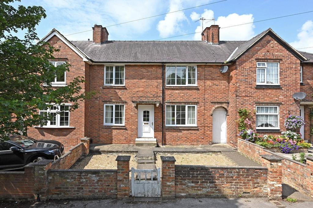 Melrosegate, York, YO31 4 bed terraced house £2,600 pcm (£600 pw)