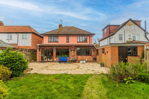 4 bedroom detached house for sale - Cecil Road, Norwich, NR1