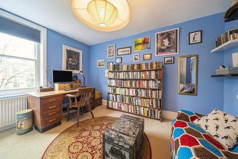 Flat F, 80 Crystal Palace Park Road, London, SE26 6UN