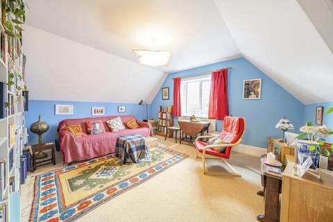Flat F, 80 Crystal Palace Park Road, London, SE26 6UN