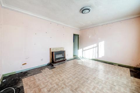 21 Denham Green Close, Denham, Uxbridge, UB9 5NA