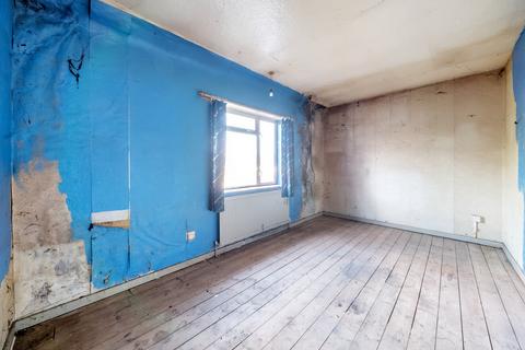21 Denham Green Close, Denham, Uxbridge, UB9 5NA