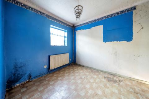 21 Denham Green Close, Denham, Uxbridge, UB9 5NA
