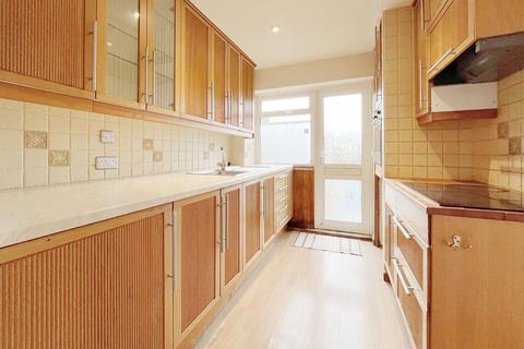 3 bedroom terraced house for sale, 20, Basildon, SS16