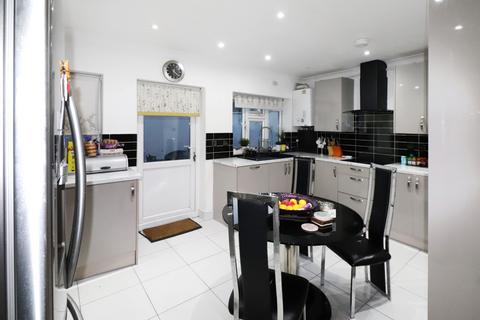 428 Abbey Road, Belvedere, DA17 5DL