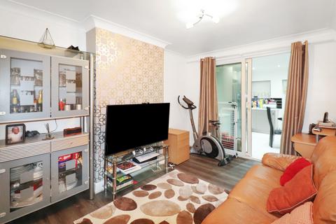 428 Abbey Road, Belvedere, DA17 5DL