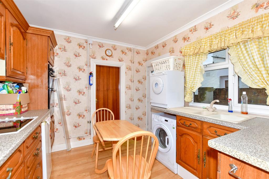 Morehall Avenue, Folkestone, Kent 3 bed end of terrace house for sale £300,000