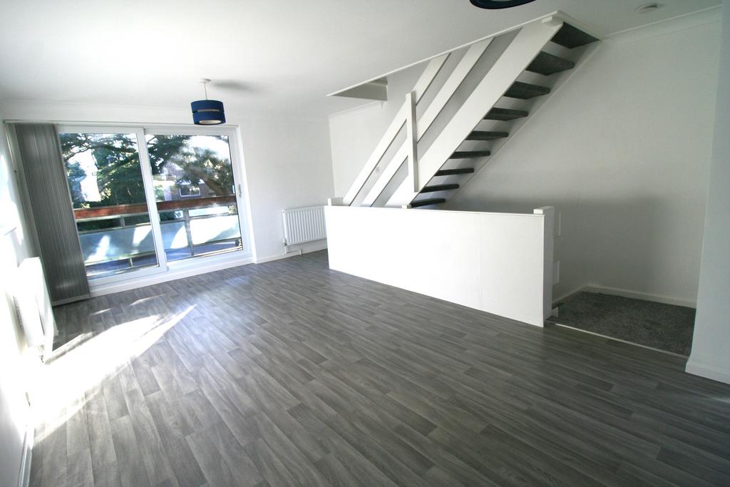 Belvedere Place, Norwich NR4 3 bed townhouse for sale £280,000
