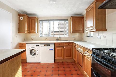 3 bedroom end of terrace house to rent - Fleming Road, Winchester, Hampshire, SO22