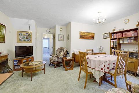 27 Brenchley Close, Rochester, ME1 2QL