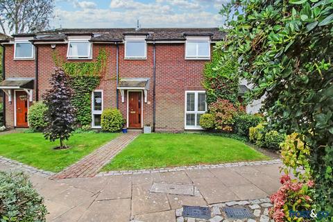 3 bedroom terraced house for sale - St Aubyns Court, Poole Old Town, Poole, Dorset, BH15