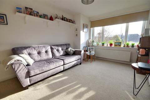 2 bedroom apartment for sale, Fosters Place, East Grinstead, West Sussex, RH19