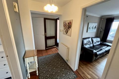 3 bedroom detached house to rent - Poplar Close, Carlton, Nottingham, Nottinghamshire, NG4