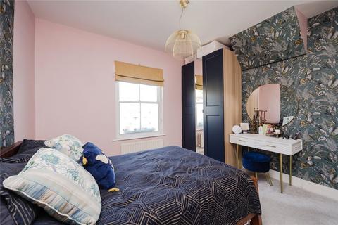 3 bedroom semi-detached house for sale, Bonner Hill Road, Kingston upon Thames, KT1