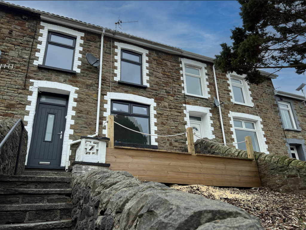 Clydach Vale Tonypandy 3 bed terraced house for sale £122,000