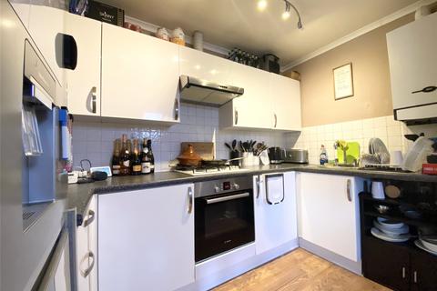 2 bedroom apartment for sale, Hieatt Close, Mount Pleasant, Reading, Berkshire, RG1