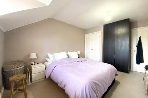 2 bedroom apartment for sale, Hieatt Close, Mount Pleasant, Reading, Berkshire, RG1