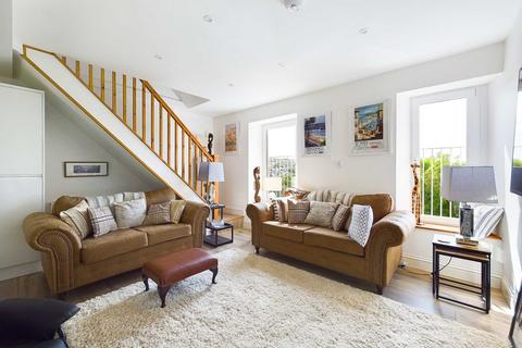 2 Elm Tree Road, Looe, PL13 1HY
