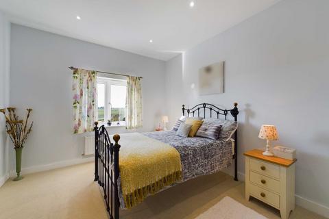 Barlandue Polperro Road, Looe, PL13 2JE