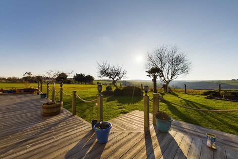 Barlandue Polperro Road, Looe, PL13 2JE