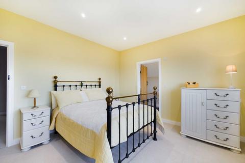 Barlandue Polperro Road, Looe, PL13 2JE