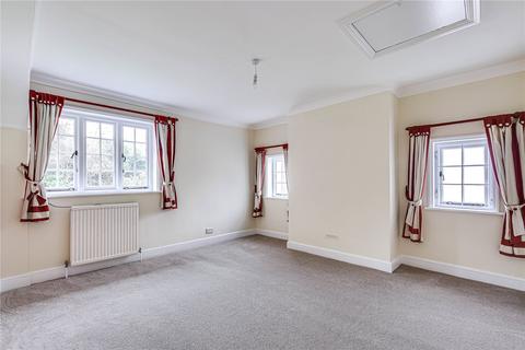 2 bedroom end of terrace house to rent, High Street, Limpsfield, Oxted, Surrey, RH8