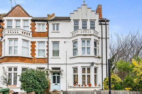 2 bedroom flat for sale, Salford Road, London