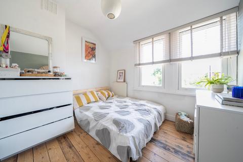 Flat 4, 50 Salford Road, London, SW2 4BG
