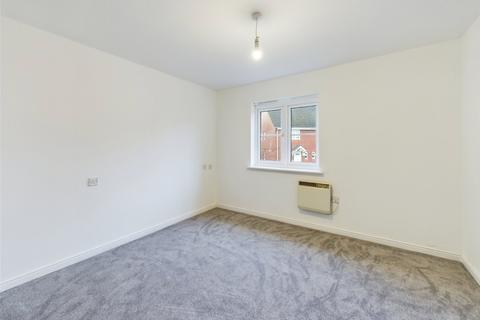 32 Tolsey Gardens, Tuffley, Gloucester, GL4 0DR