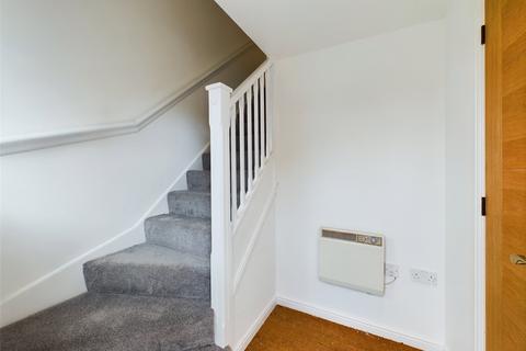 32 Tolsey Gardens, Tuffley, Gloucester, GL4 0DR