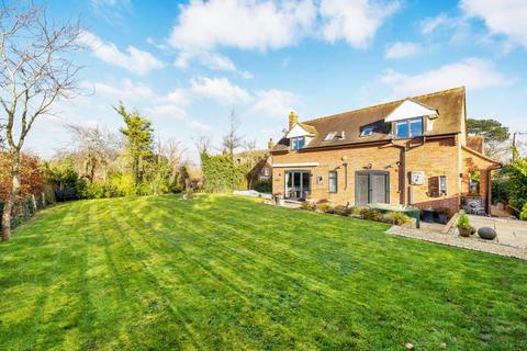 2a Hill Road, Lewknor, Watlington, OX49 5TS