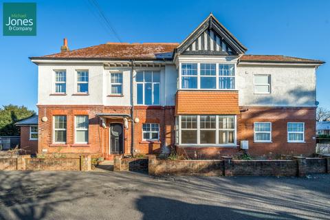 1 bedroom flat to rent, Mill Road, Worthing, West Sussex, BN11