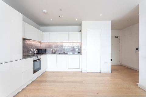 2 bedroom apartment to rent - Pinnacle House, 4 Schooner Road, Royal Wharf, E16