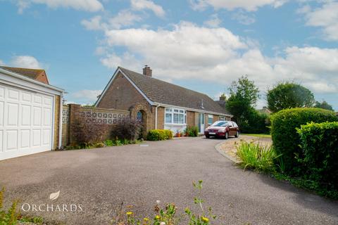 3 bedroom detached bungalow for sale, High Road, Bedford MK45