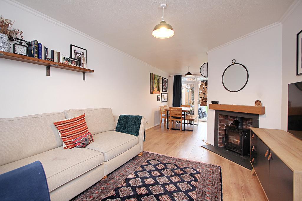 Kent Drive, Oadby, LE2 3 bed semidetached house for sale £350,000
